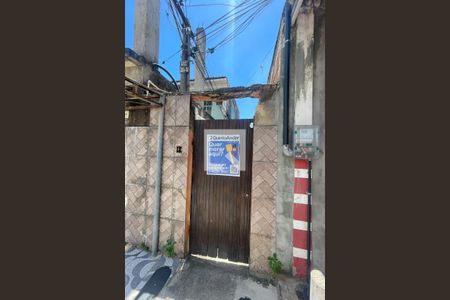 Plaquinha de casa para alugar com 2 quartos, 60m² em Centro, Duque de Caxias