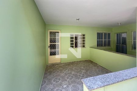 Casa para alugar com 2 quartos, 60m² em Centro, Duque de Caxias