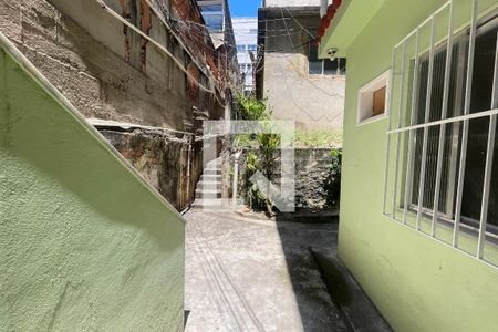 Casa para alugar com 60m², 2 quartos e sem vaga Casa para alugar com 60m², 2 quartos e sem vagaVaranda
