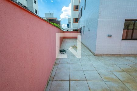 Area privativa da sala de apartamento à venda com 2 quartos, 139m² em Itapoã, Belo Horizonte