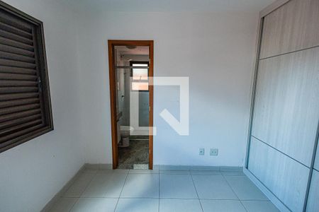 Quarto 1 / suite de apartamento à venda com 2 quartos, 139m² em Itapoã, Belo Horizonte