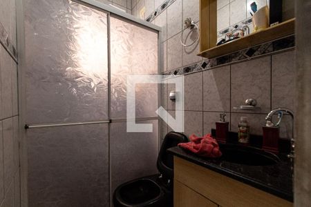 Casa para alugar com 330m², 4 quartos e 2 vagasBanheiro Social