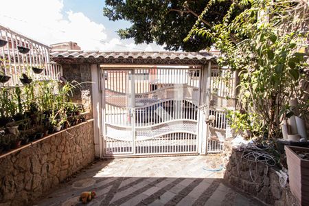 Casa para alugar com 330m², 4 quartos e 2 vagasGaragem