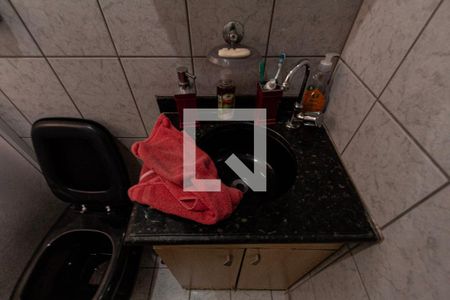 Casa para alugar com 330m², 4 quartos e 2 vagasBanheiro Social