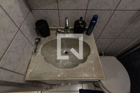 Casa para alugar com 330m², 4 quartos e 2 vagasBanheiro Social 2