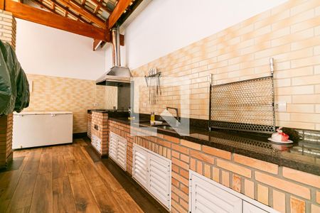 Apartamento para alugar com 60m², 2 quartos e 1 vagaÁrea comum - Churrasqueira