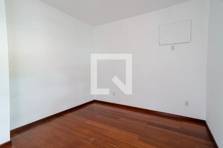 Quarto 2 de casa à venda com 3 quartos, 360m² em Itaipu, Niterói