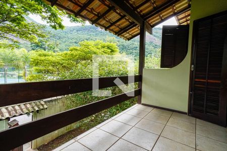 Suite - varanda de casa à venda com 3 quartos, 360m² em Itaipu, Niterói