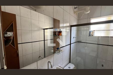 Casa à venda com 150m², 3 quartos e 2 vagas Casa à venda com 150m², 3 quartos e 2 vagasBanheiro da Suíte 2