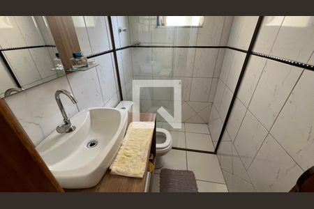 Casa à venda com 150m², 3 quartos e 2 vagas Casa à venda com 150m², 3 quartos e 2 vagasBanheiro da Suíte 2