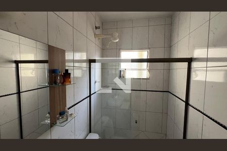 Casa à venda com 150m², 3 quartos e 2 vagas Casa à venda com 150m², 3 quartos e 2 vagasBanheiro da Suíte 2