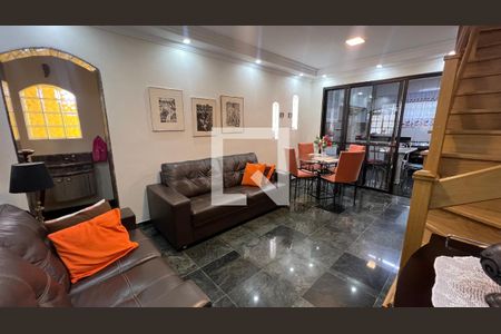 Sala de casa à venda com 3 quartos, 150m² em Vila Madalena, São Paulo