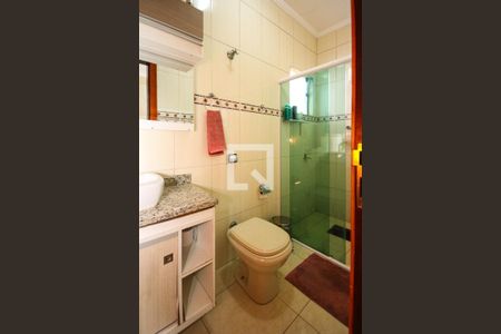 Casa à venda com 230m², 4 quartos e 2 vagas Casa à venda com 230m², 4 quartos e 2 vagasBanheiro da Suíte