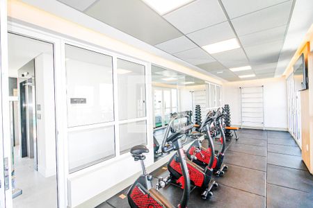 Apartamento para alugar com 72m², 2 quartos e 1 vaga Apartamento para alugar com 72m², 2 quartos e 1 vagaAcademia