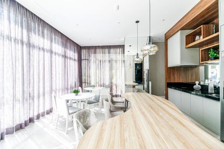 Apartamento para alugar com 72m², 2 quartos e 1 vaga Apartamento para alugar com 72m², 2 quartos e 1 vagaÁrea comum Salão de Festas