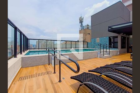 Studio para alugar com 25m², 1 quarto e sem vaga Studio para alugar com 25m², 1 quarto e sem vagaÁrea Comum - Piscina