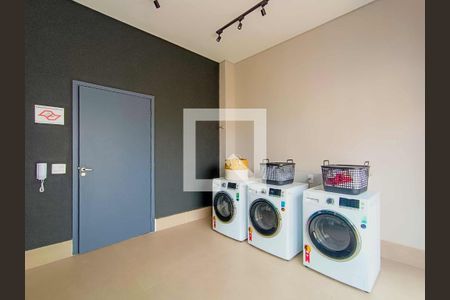 Studio para alugar com 25m², 1 quarto e sem vaga Studio para alugar com 25m², 1 quarto e sem vagaÁrea Comum - Lavanderia