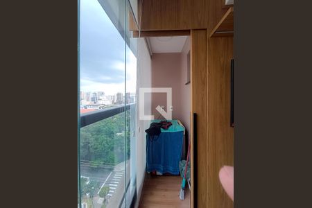 Studio para alugar com 25m², 1 quarto e sem vaga Studio para alugar com 25m², 1 quarto e sem vagaQuarto - Área de Serviço
