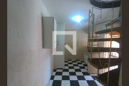 Casa à venda com 170m², 5 quartos e 2 vagasCozinha 