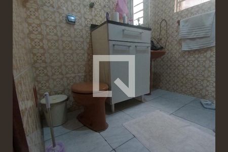 Casa à venda com 170m², 5 quartos e 2 vagasQuarto 01 Suíte Banheiro 