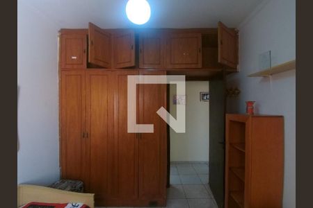 Casa à venda com 170m², 5 quartos e 2 vagasQuarto 02