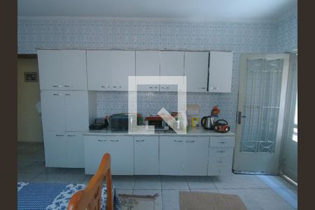 Casa à venda com 170m², 5 quartos e 2 vagasCozinha 