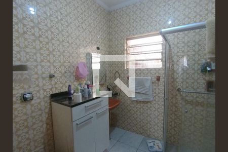 Casa à venda com 170m², 5 quartos e 2 vagasQuarto 01 Suíte Banheiro 