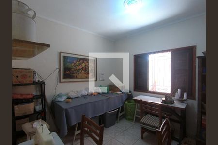 Casa à venda com 170m², 5 quartos e 2 vagasQuarto 03