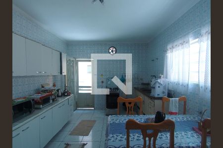 Casa à venda com 170m², 5 quartos e 2 vagasCozinha 