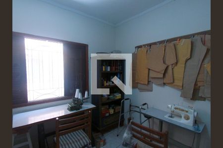 Casa à venda com 170m², 5 quartos e 2 vagasQuarto 03