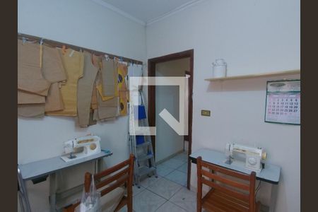 Casa à venda com 170m², 5 quartos e 2 vagasQuarto 03
