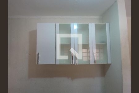 Casa à venda com 170m², 5 quartos e 2 vagasCozinha 