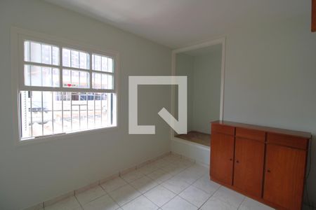 Casa à venda com 120m², 4 quartos e 2 vagasQuarto 2