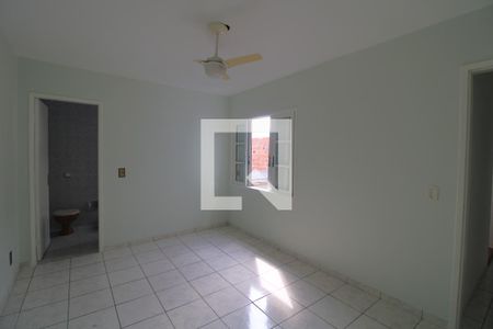 Suíte de casa à venda com 4 quartos, 120m² em Socorro, São Paulo