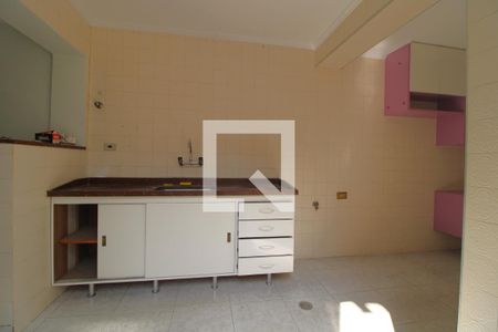 Casa à venda com 120m², 4 quartos e 2 vagasCozinha