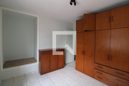 Casa à venda com 120m², 4 quartos e 2 vagasQuarto 2