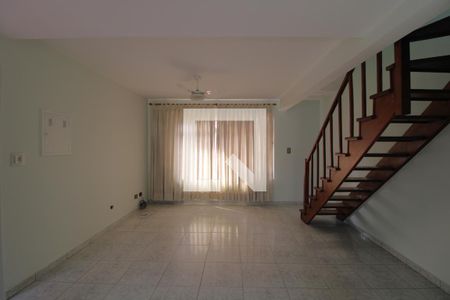 Sala 1 de casa para alugar com 3 quartos, 120m² em Socorro, São Paulo