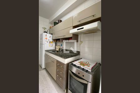 Cozinha de apartamento à venda com 2 quartos, 59m² em Vila Iracema, Barueri