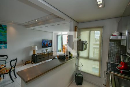 Apartamento para alugar com 99m², 2 quartos e 2 vagasCozinha 