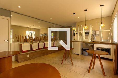 Apartamento para alugar com 43m², 2 quartos e sem vagaÁrea Comum - Salão de Festas