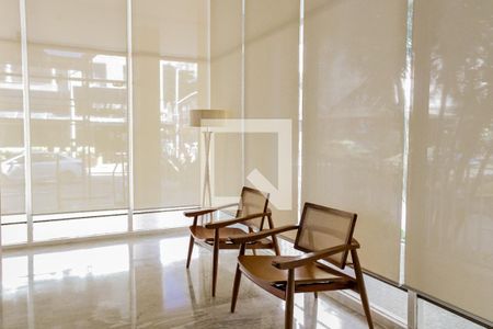 Apartamento para alugar com 90m², 3 quartos e sem vagaHall do Elevador