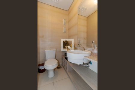 Lavabo de apartamento para alugar com 3 quartos, 165m² em Jardim do Salso, Porto Alegre