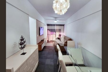 Apartamento à venda com 75m², 2 quartos e 1 vaga Apartamento à venda com 75m², 2 quartos e 1 vagaSala