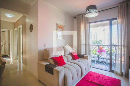 Sala e Estar de apartamento à venda com 3 quartos, 74m² em Chácara Inglesa, São Paulo