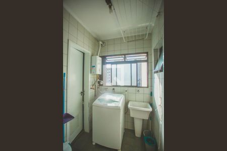 Apartamento à venda com 74m², 3 quartos e 2 vagasÁrea de Serviço