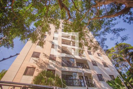 Apartamento à venda com 74m², 3 quartos e 2 vagasFachada