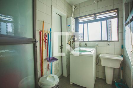 Apartamento à venda com 74m², 3 quartos e 2 vagasÁrea de Serviço