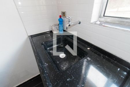 Casa para alugar com 30m², 1 quarto e sem vagaCozinha e Área de Serviço