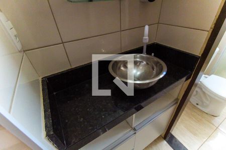 Apartamento para alugar com 50m², 2 quartos e 1 vaga Apartamento para alugar com 50m², 2 quartos e 1 vagaBanheiro