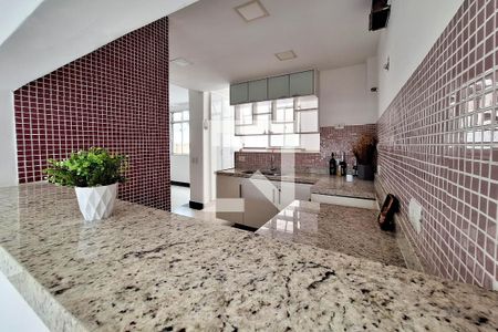 Apartamento à venda com 98m², 3 quartos e sem vagaCozinha